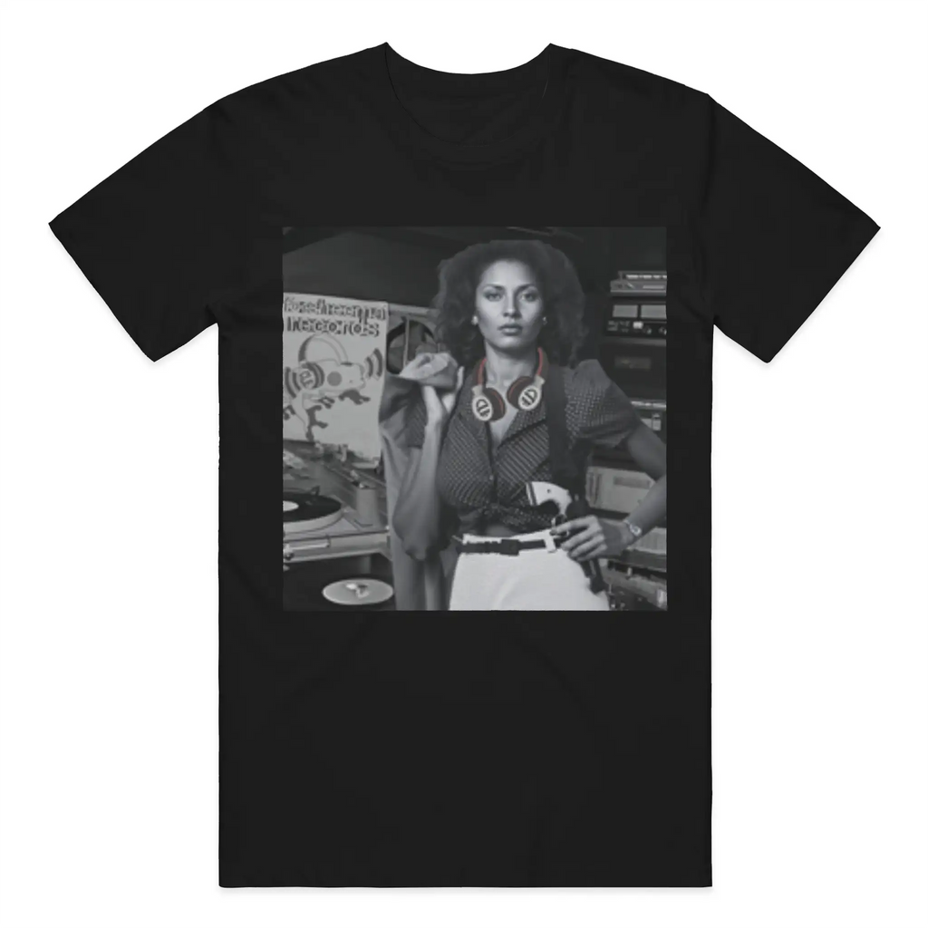FOXY BROWN | &amp;quot;NO REQUESTS&amp;quot; BLAXPLOITATION TEE |GHE