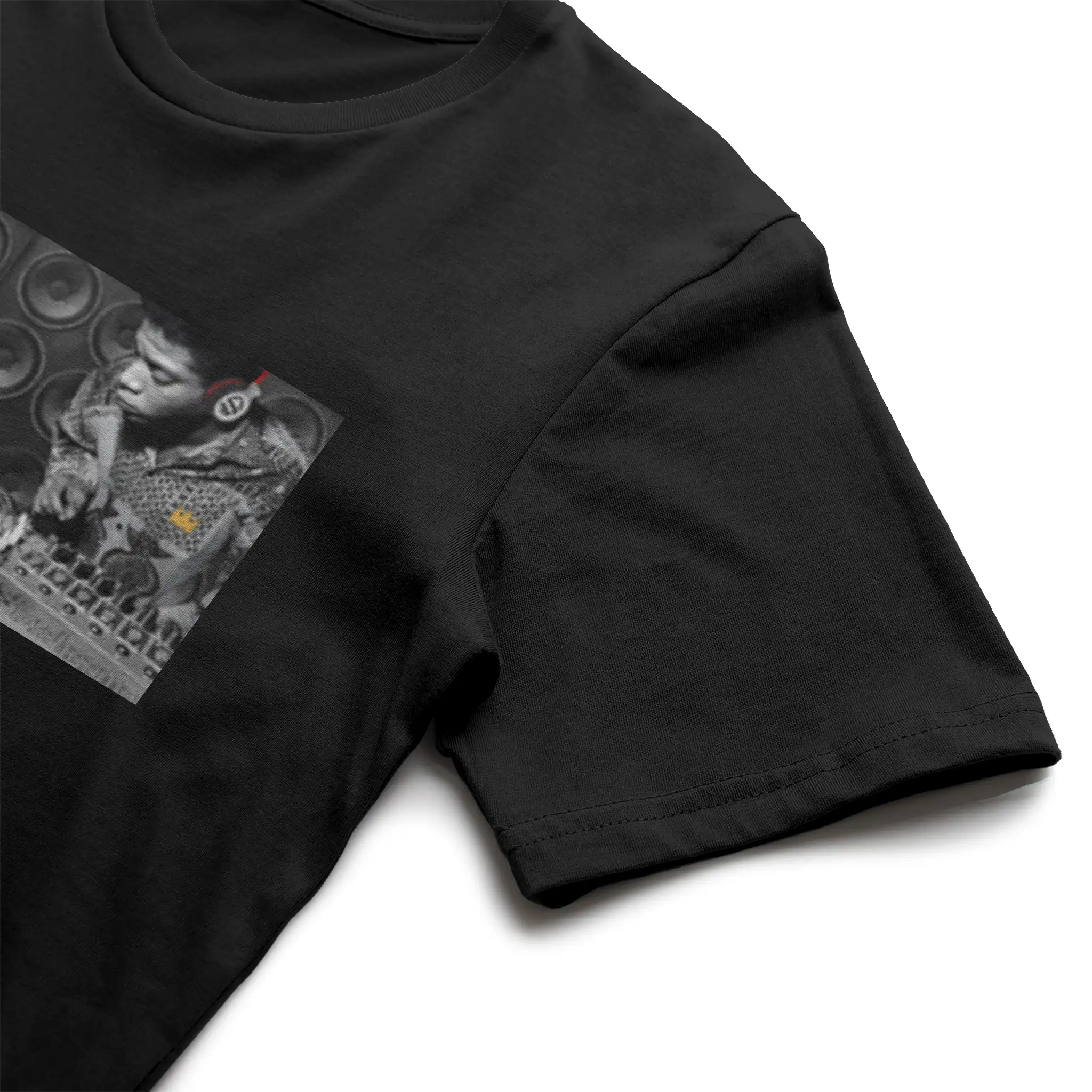 basquiat | &amp;quot;NO REQUESTS&amp;quot; VINYL TEE 